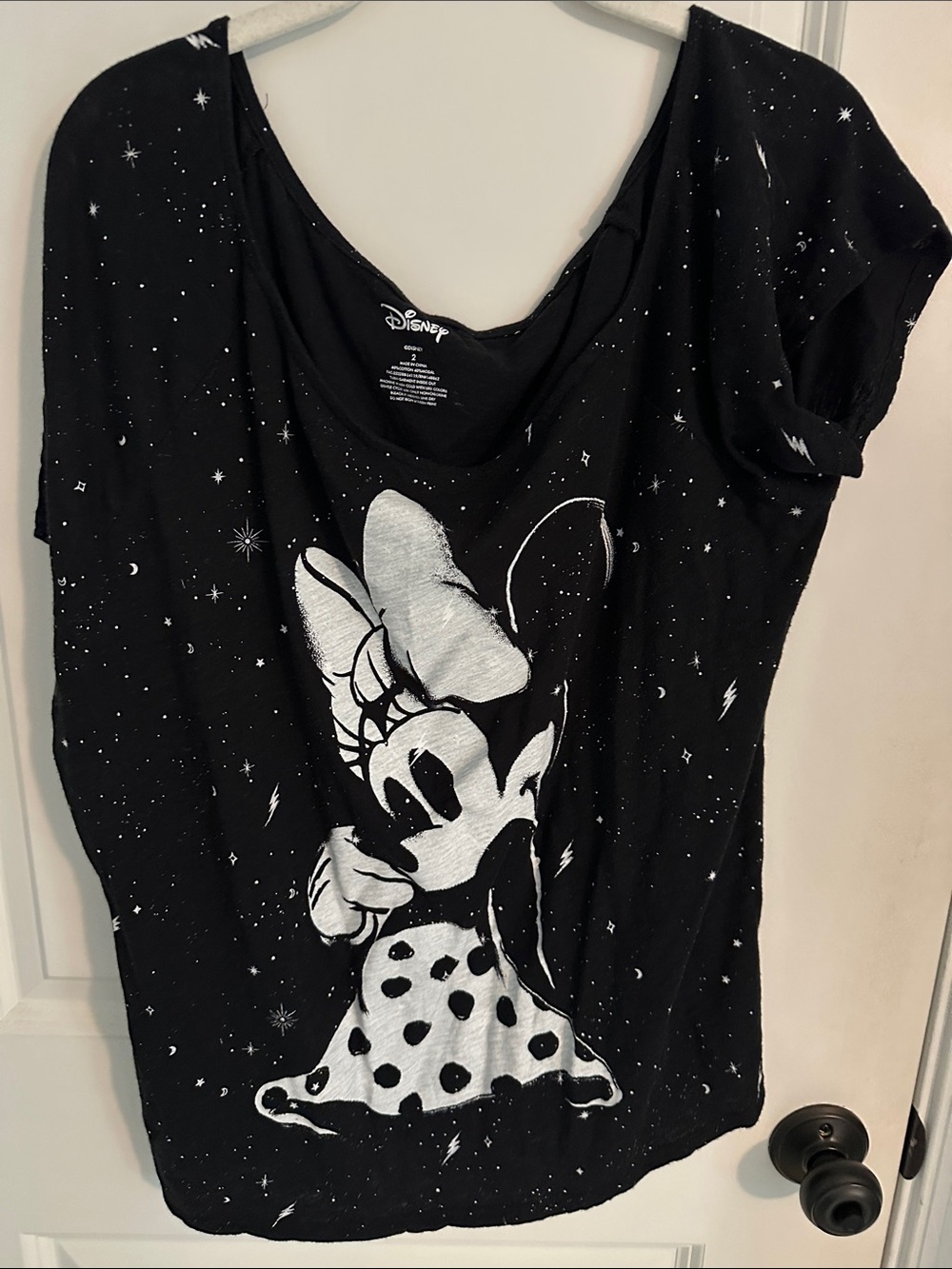 Disney Torrid Size 2 Black Tee with White Minnie Mouse Graphic